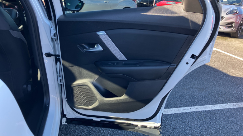 Citroen C4 1.2 PureTech [130] Shine 5dr Petrol Hatchback